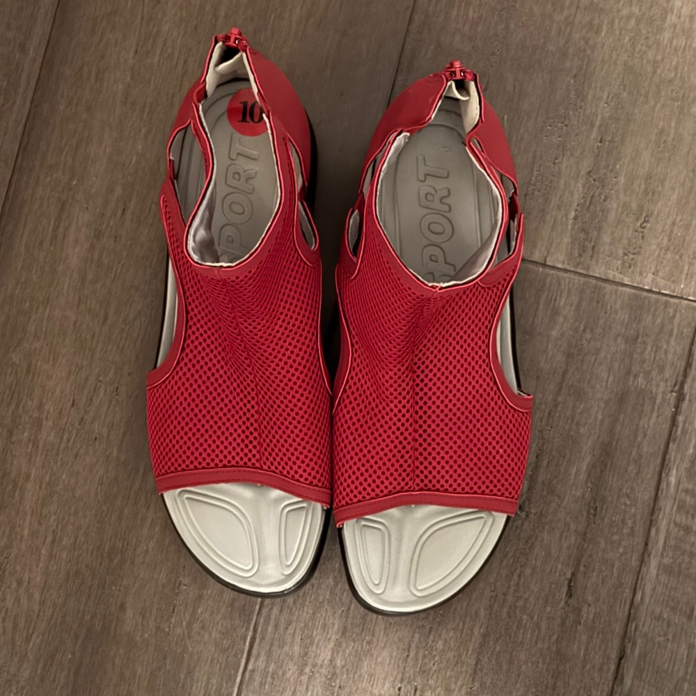J Sport Women's Mesh Sport Sandal Red Size 10 - Brand New